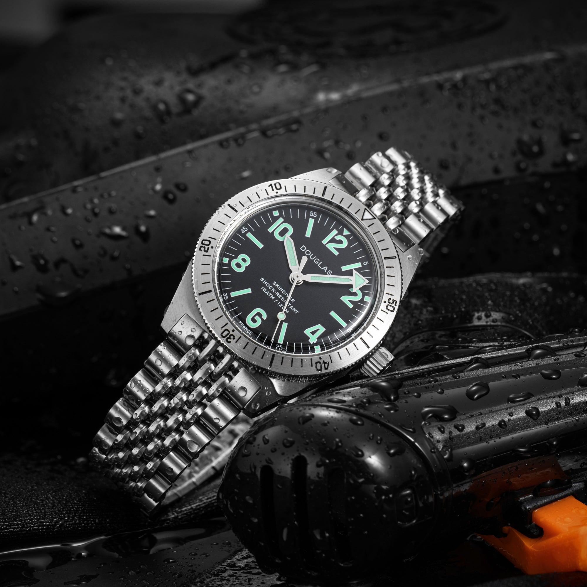 Skindiver Professional Tool-Watch Green Lum Black Dial