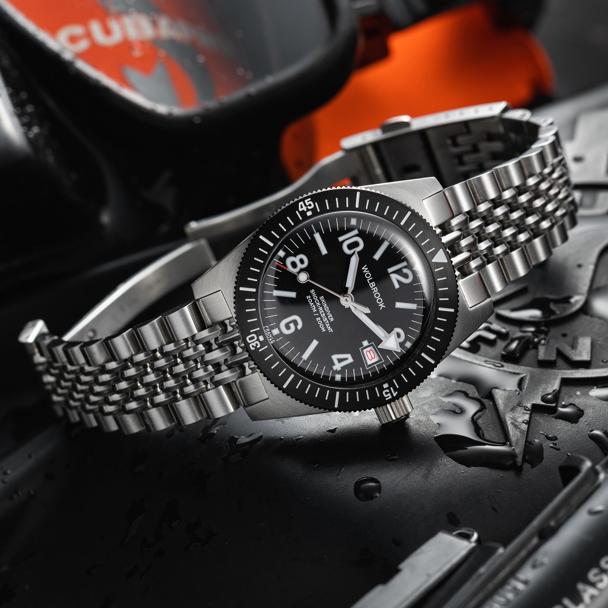 Skindiver Automatic 38 mm Even Numerals Dive Watch - White Lume