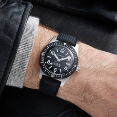 Skindiver Automatic 38 mm Even Numerals Dive Watch - White Lume
