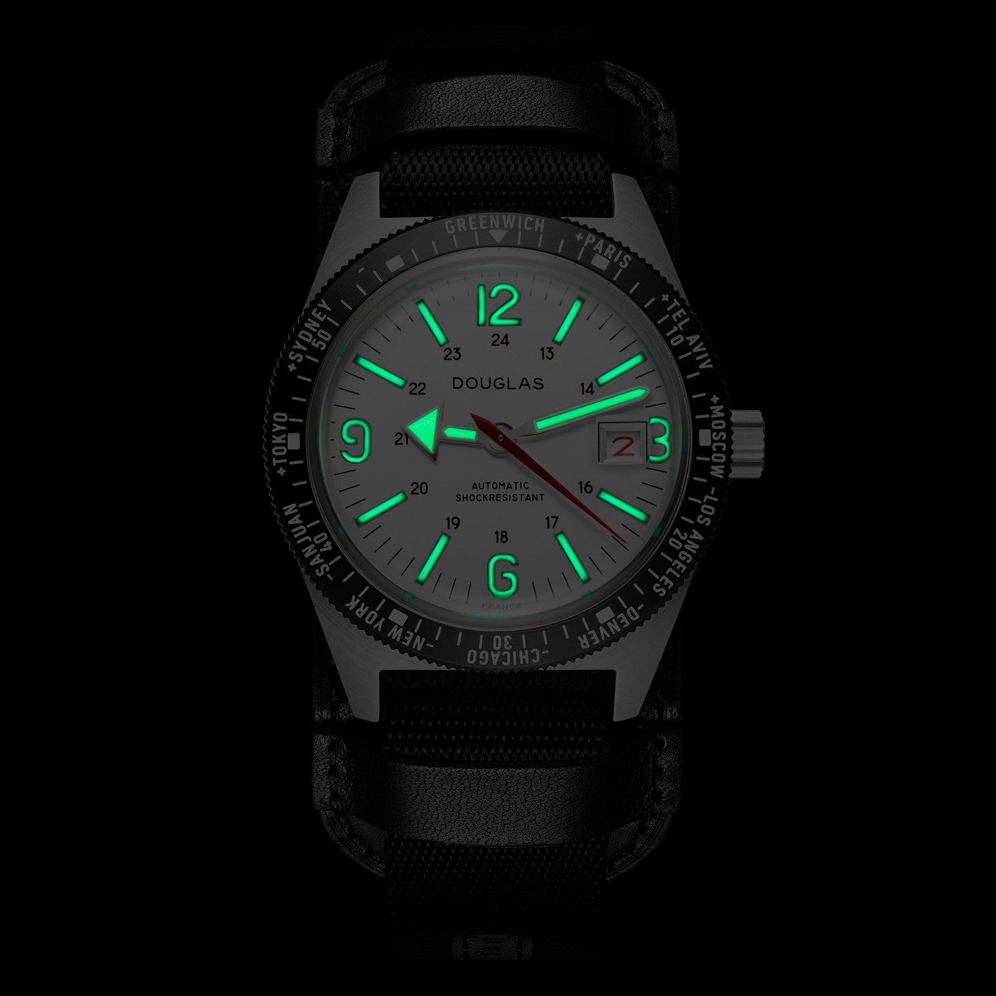 Skindiver WT Professional Tool-Watch with Black Dial and Green C7 Super-LumiNova On