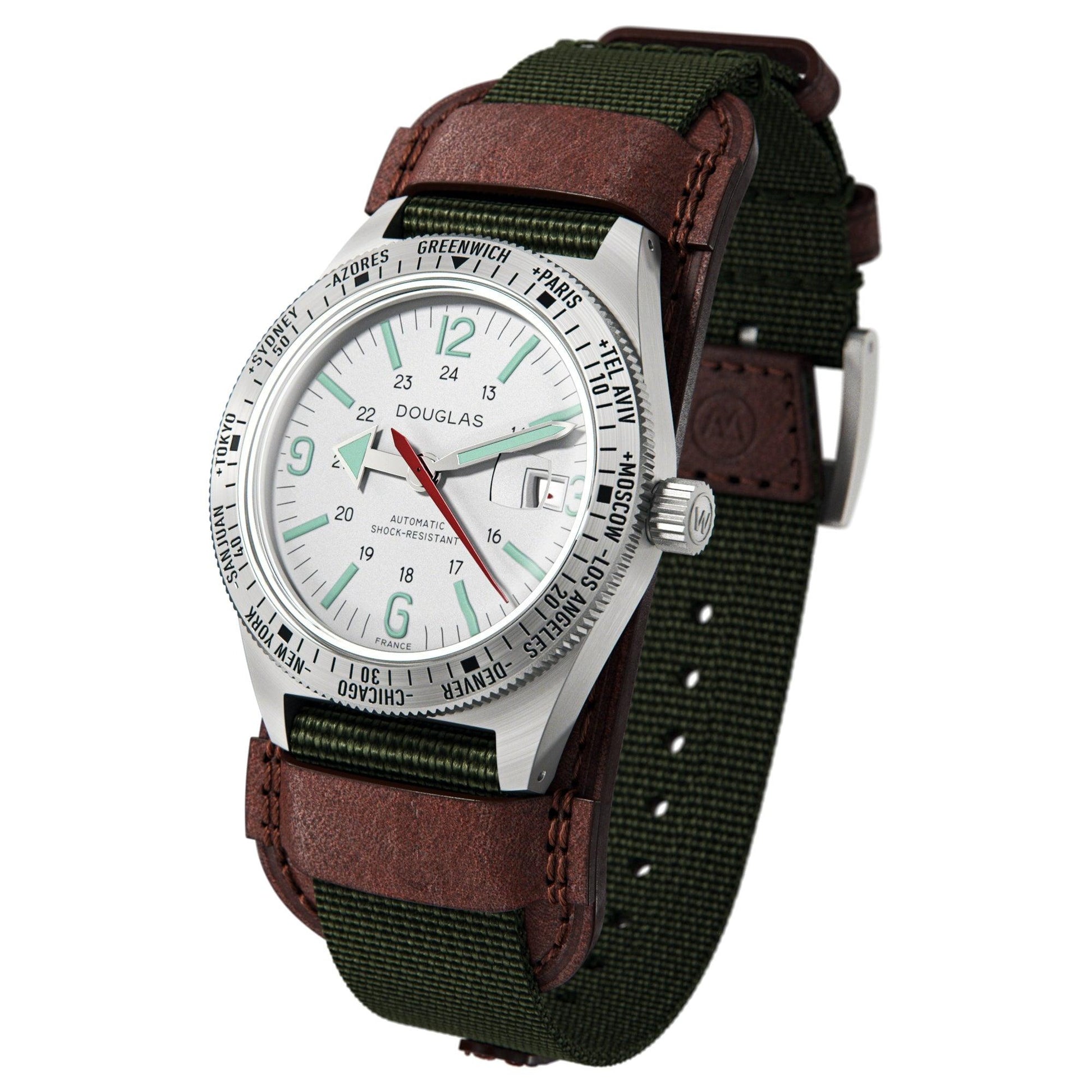 Skindiver WT Professional Tool-Watch with White Dial and Green C7 Super-LumiNova, on Steel Case 3/4 view