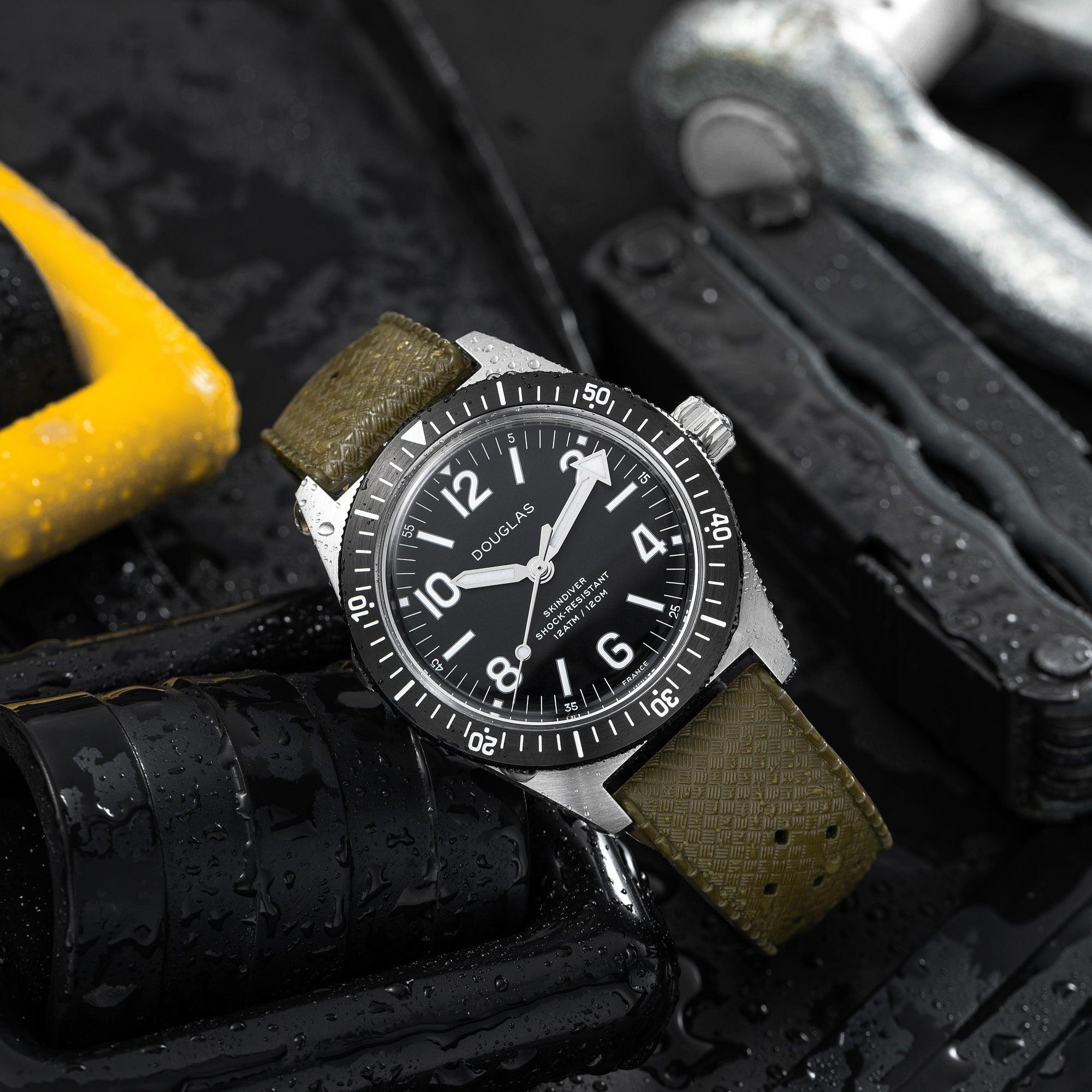 F】 Hands-On: The New Tool Watch Co. Diver
