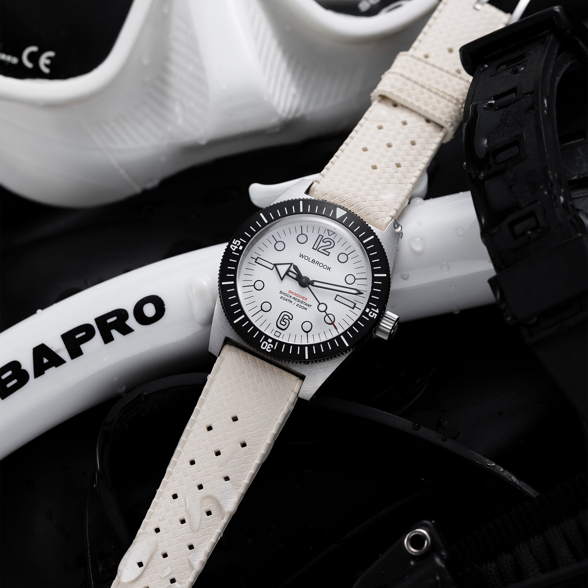 Skindiver Automatic 38 mm Jumbo Dive Watch - Arctic