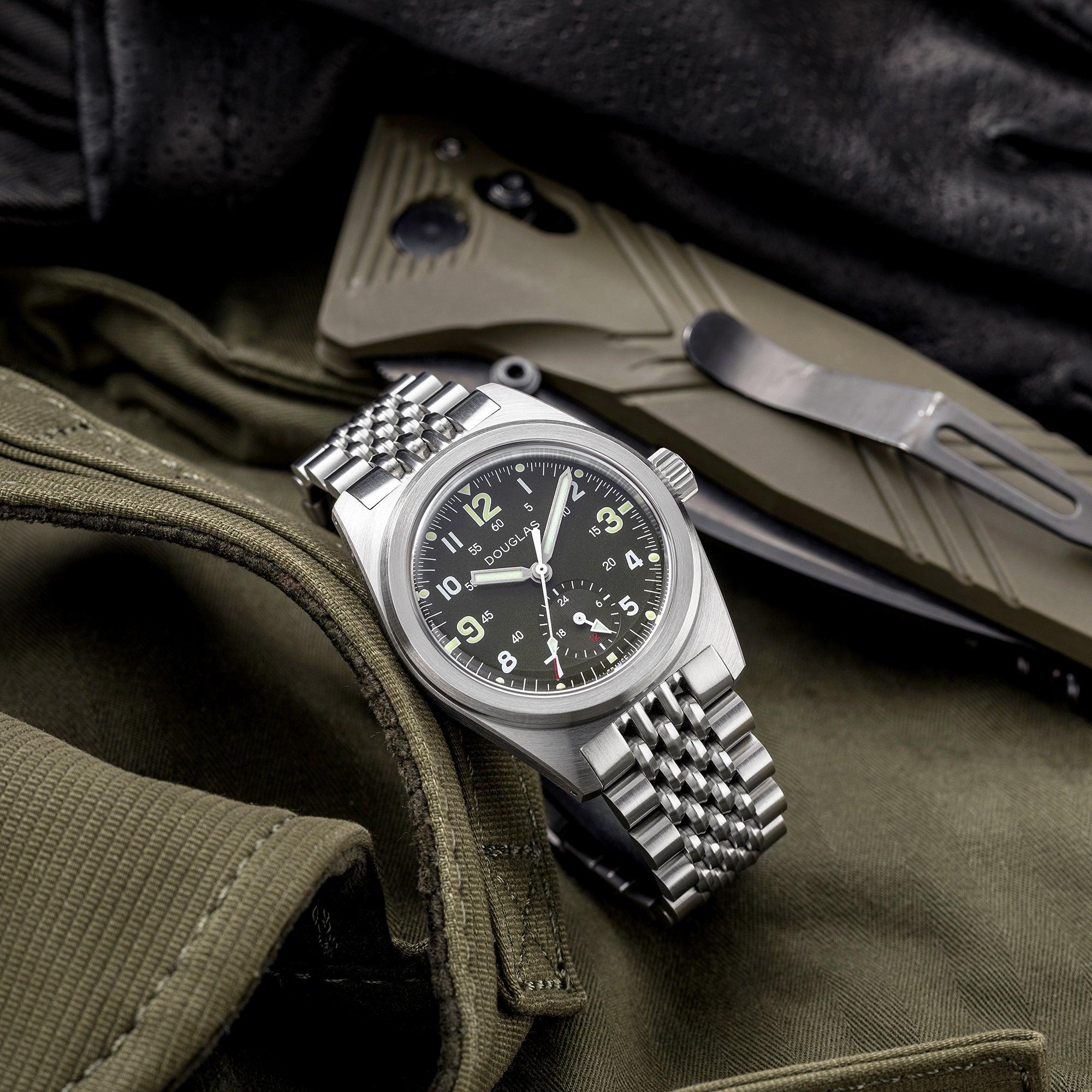 Outrider Professional Mecaquartz 38 Field Watch – French Army Green - Wolbrook Watches