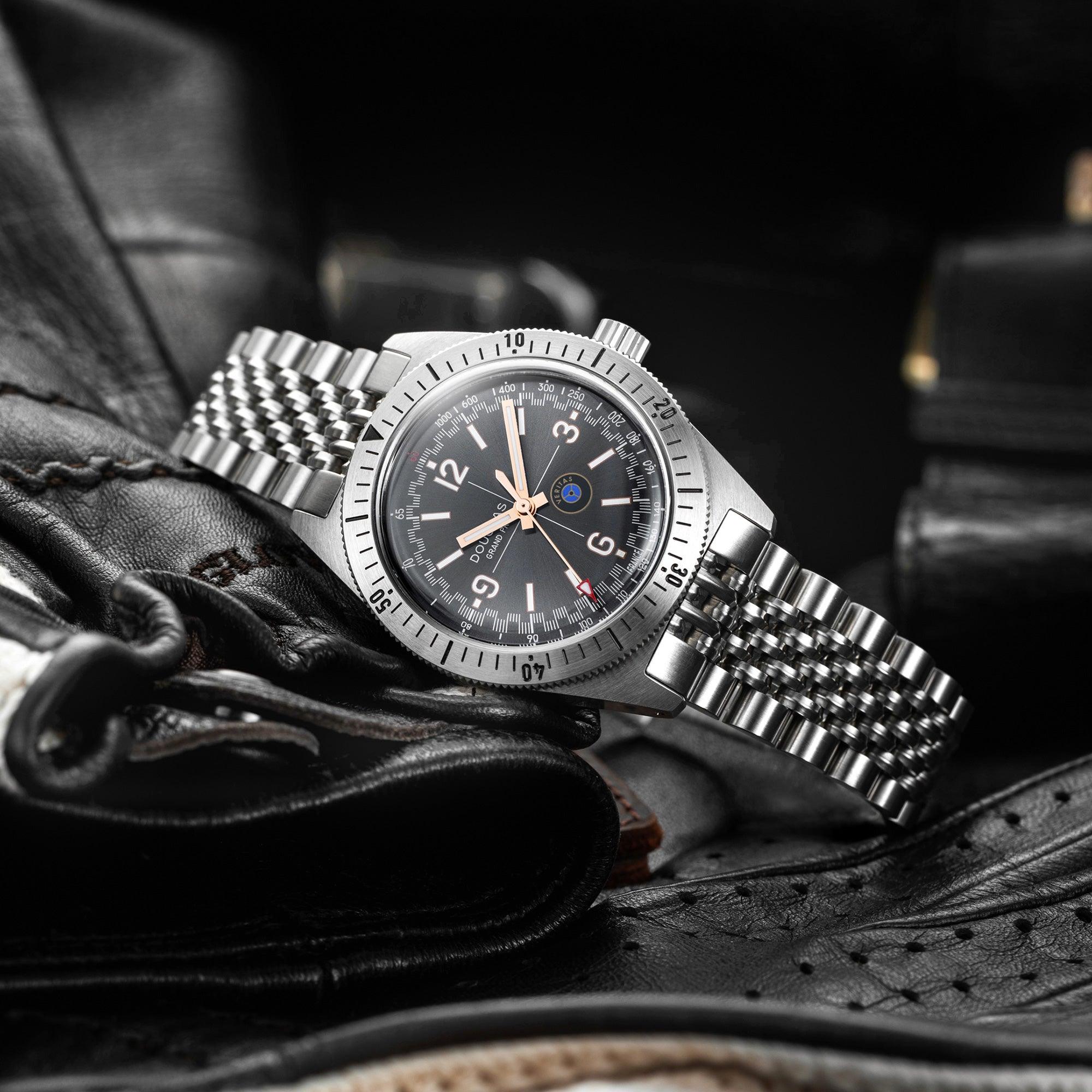 Grand Prix Professional Racing Watch – Veritas RSII Coupe Limited Edition - Wolbrook Watches